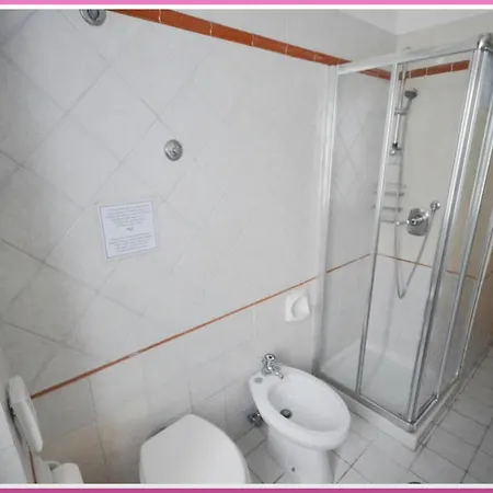 Апартаменты Large For 12 People Рим