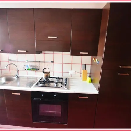 Large For 12 People Апартаменты